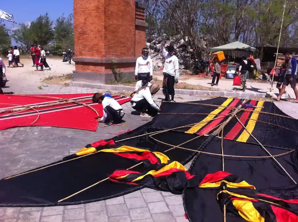 Séjour à Bali hors des sentiers battus - Amanaska - Agence de voyage à Bali - préparation festival