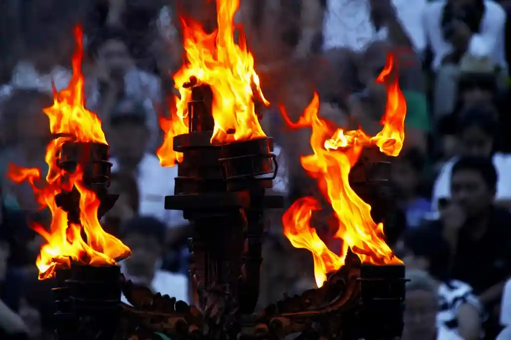 torches Temples majeurs de Bali - Voyager autrement - Amanaska (4)