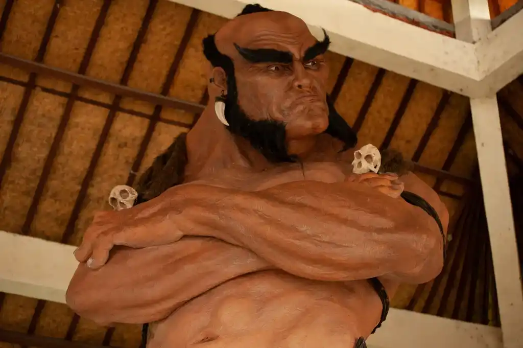Voyage à Bali - Fête du Nyepi - statue